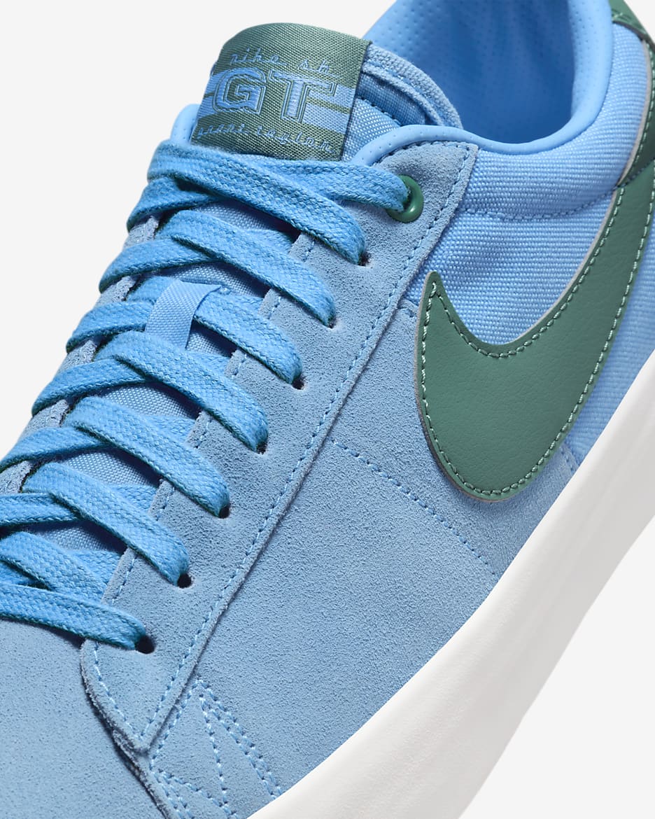 Nike men's sb zoom blazer low skate shoe on sale